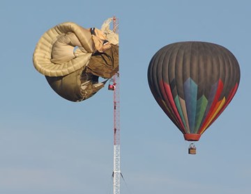 Just because you're rich doesn't mean you can pilot a balloon