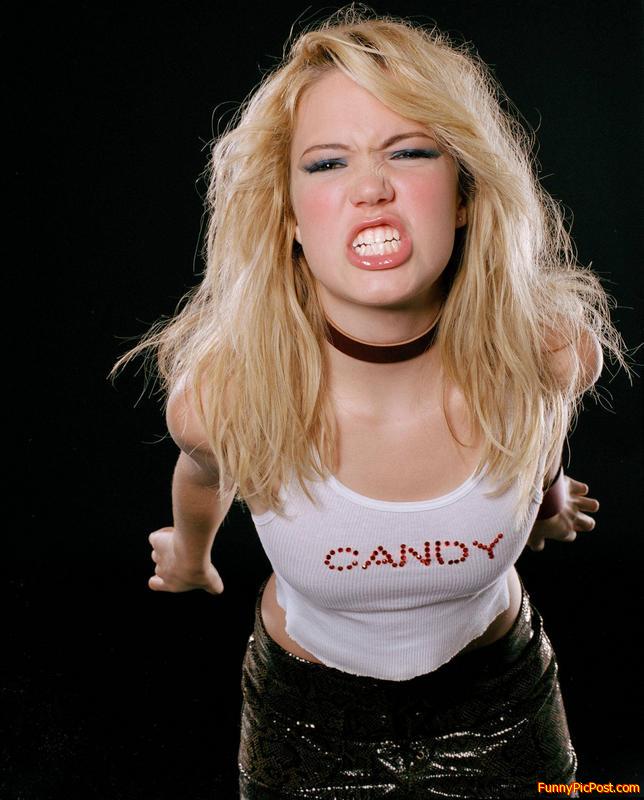 Hot Damn, Give her some candy